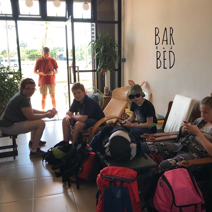 Barandbed Urt Hostel Surat Thani Exterior photo